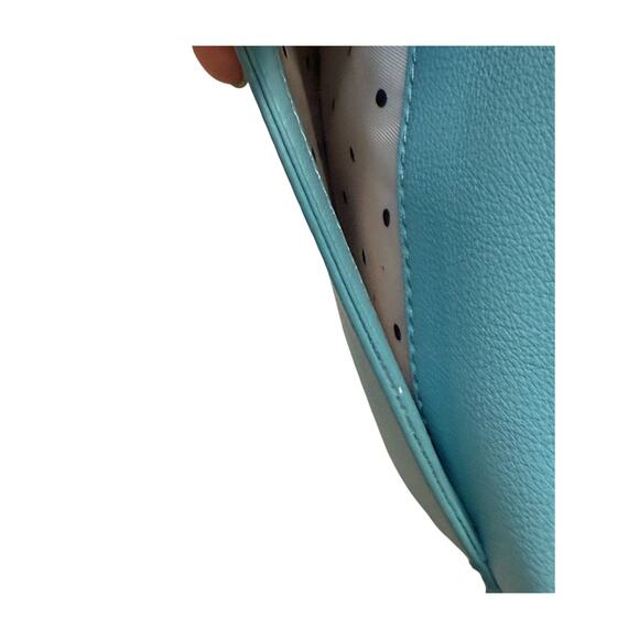 ON 34th Small Curve Bottom Crossbody Bag Sea Spray Faux Leather NWT - Picture 5 of 10